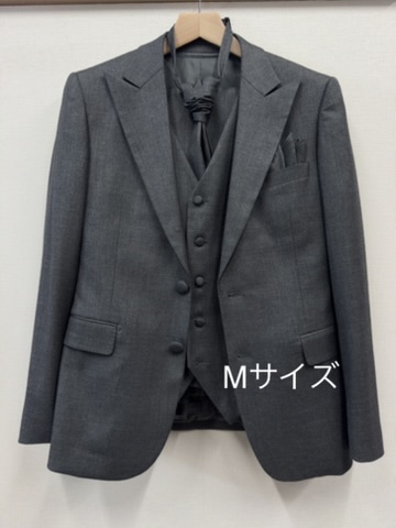 奄美大島レンタル衣装スーツ